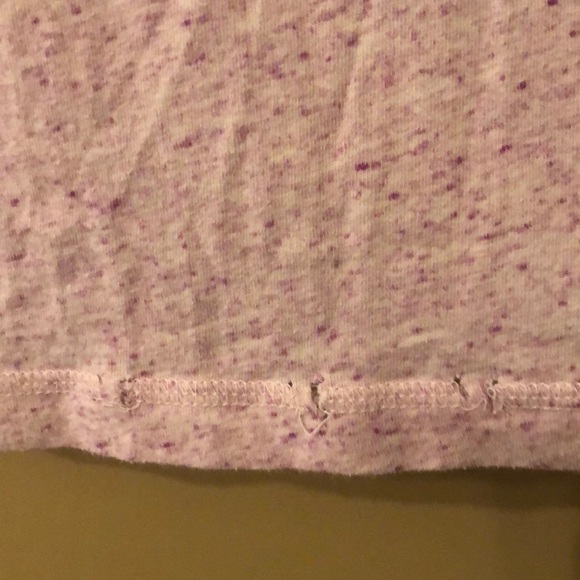 Roots shirt with cute hood - Picture 4 of 4